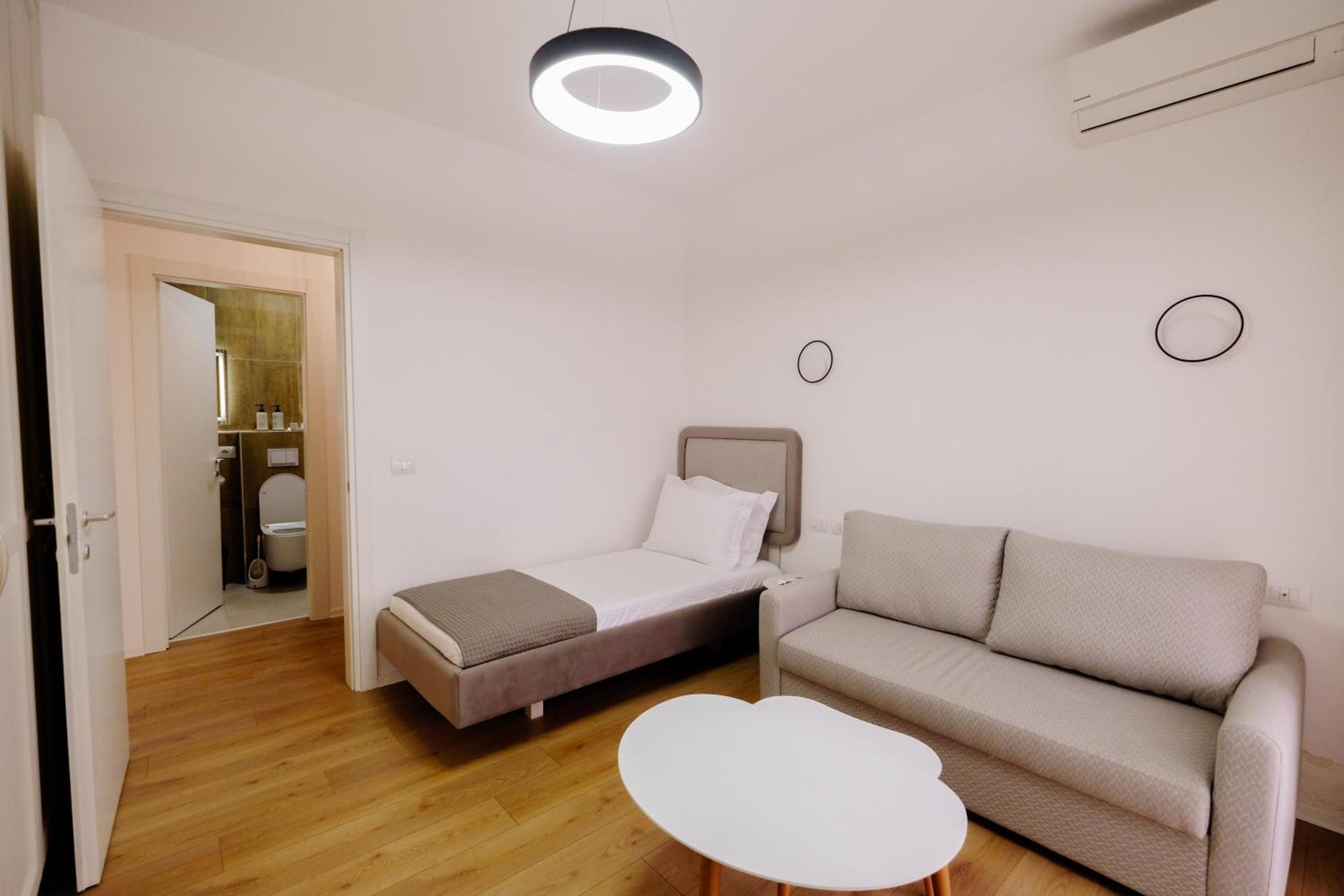Apartment Albania Haven 15b Tirana